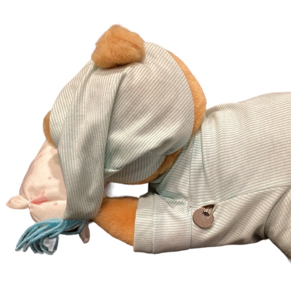 Vintage Disney Winnie Pooh Sleeping Stuffed Plush Bear - Picture 6 of 11